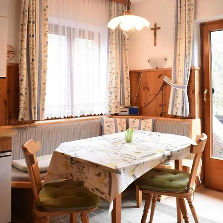 Apartmán Apartment, Hüttau