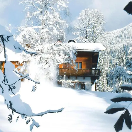 In Near Amade Slopes